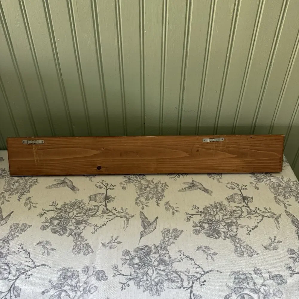 Vtg 90s Painted Heart Wood Shelf Peg Country Cottage Farmhouse 24” Rustic Shabby